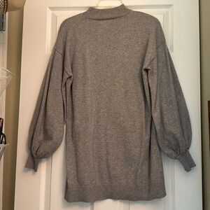 Gray puff sleeve sweatshirt
